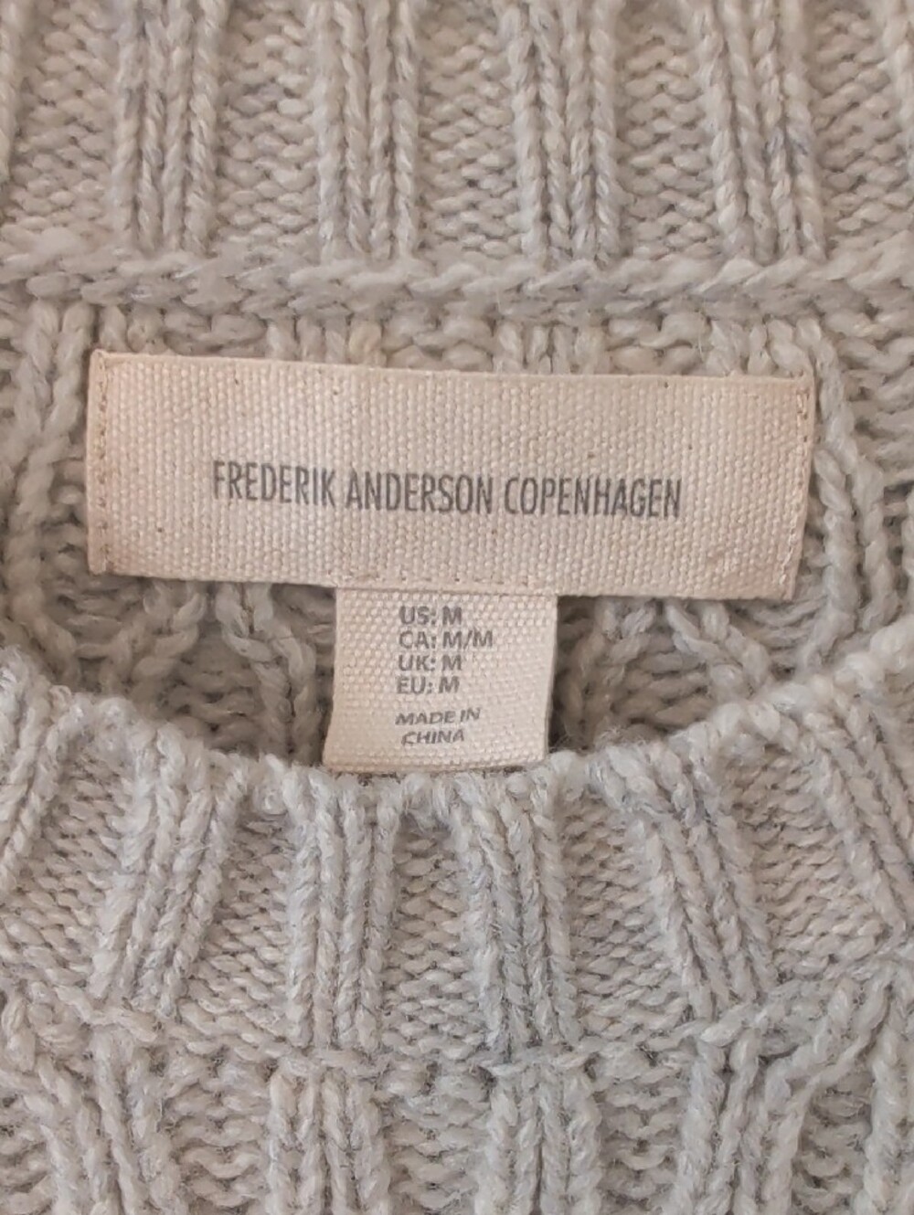 Heavy Wool Textured Crewneck Academia Ivy League Sweater in Oatmeal M - Picture 3 of 10